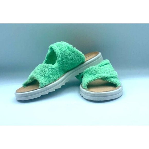 INTENTIONALLY BLANK Shoes - INTENTIONALLY Blank Blink Terry Top Neon Lime Sandal US 8.5/9 EU39 NWOB Scuffed